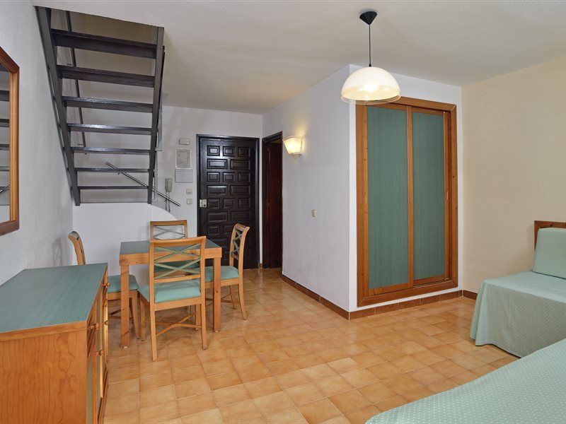 Sol Cala D'Or Apartamentos Bagian luar foto